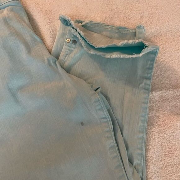 Size 10 Nine West frayed hem stretch 5-pocket zipper front belt Christie Capri - Picture 10 of 14